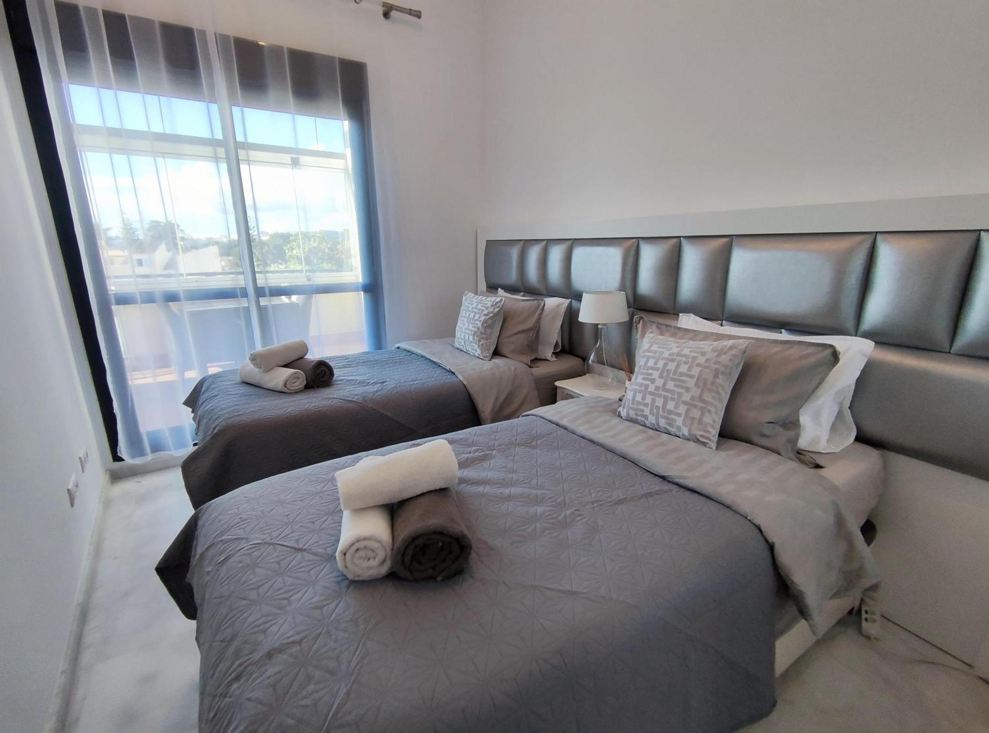 Luxury Duplex Infinity Pool Ehhouse Apartment Estepona Exterior photo